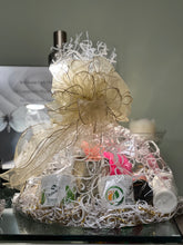 Load image into Gallery viewer, Luxury Spa and Beauty Gift Set
